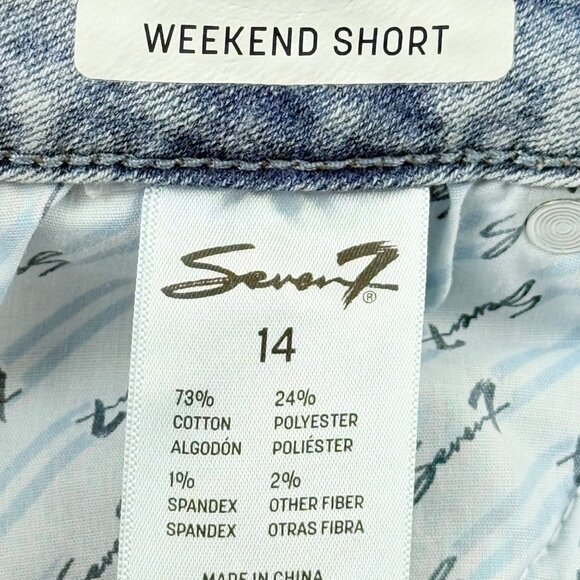 Seven7 Women's Distressed Fray Hem Stretch Weekend Blue Denim Shorts Size 14 NWT - Picture 7 of 11